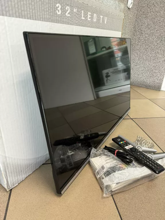 TELEWIZOR JVC LT-32VAF5300 32" LED ANDROID TV