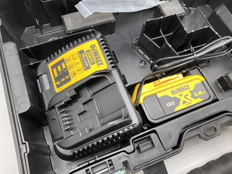 WKRĘTARKA DO PŁYT DEWALT DCF620P2K ZESTAW/ SUPER STAN!