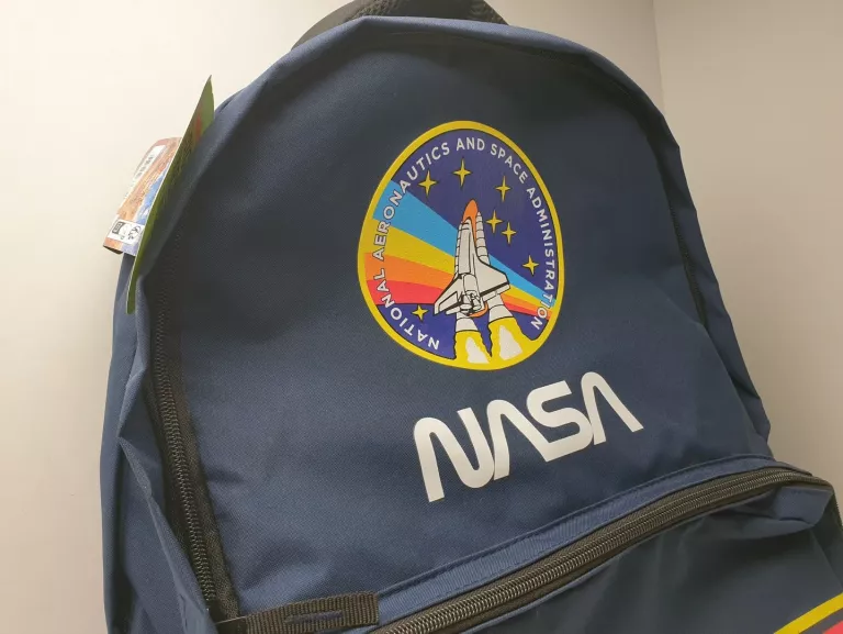 plecak-nasa-z-jedna-komora-a4-40cm-x-30cm-stan-11323-2