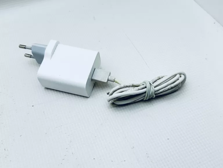 ŁADOWARKA REALME OP92CEAH 18W + KABEL USB TYP B