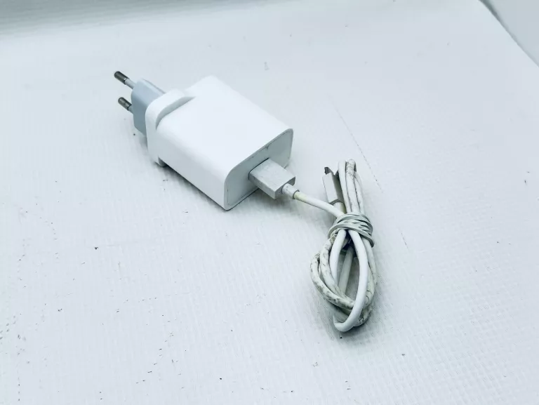 ŁADOWARKA REALME OP92CEAH 18W + KABEL USB TYP B