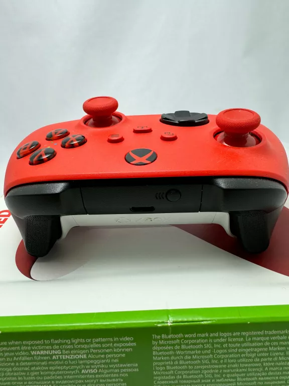 PAD XBOX PULSE RED, KOMPLET, STAN DB!