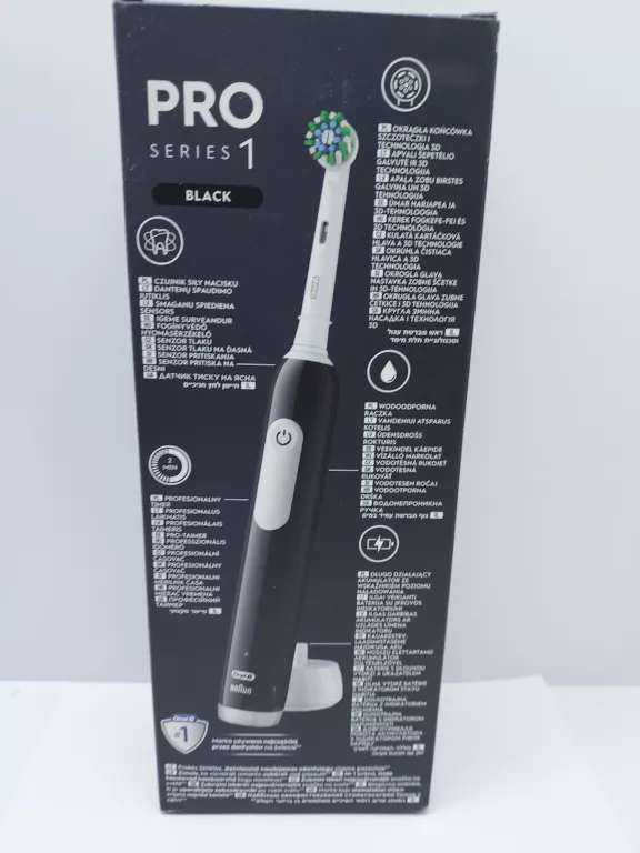 SZCZOTECZKA ORAL B- PRO1 SERIES 1