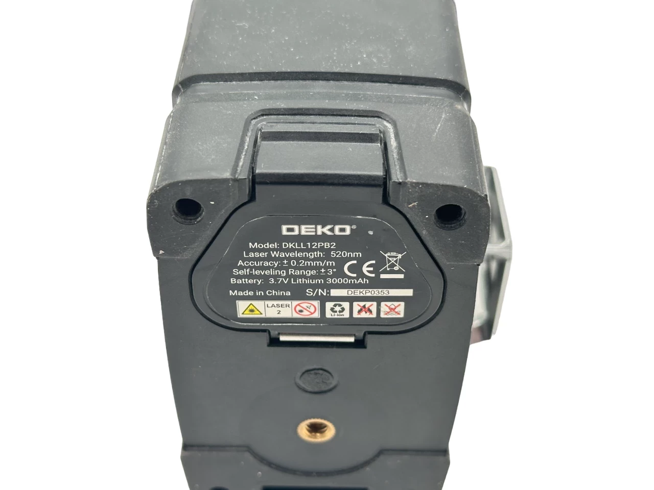laser-krzyzowy-deko-dkll12pb2-zielony-360-30m-maksymalny-zasieg-pracy-30