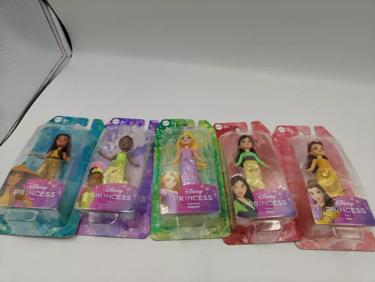 LALECZKA DISNEY PRINCESS MATTEL MAŁA LALKA 9CM MIX