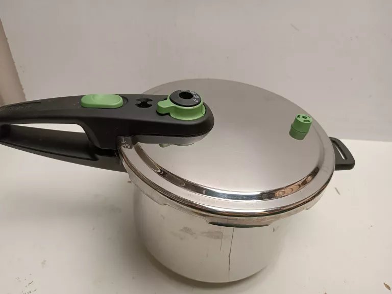 SZYBKOWAR TEFAL 6L