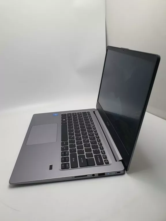 LAPTOP ACER SWIFT 1 4GB 64GB