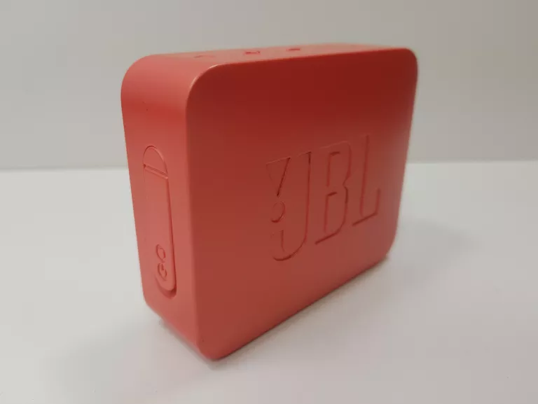 GŁOŚNIK JBL ESSENTIAL CZERWONY