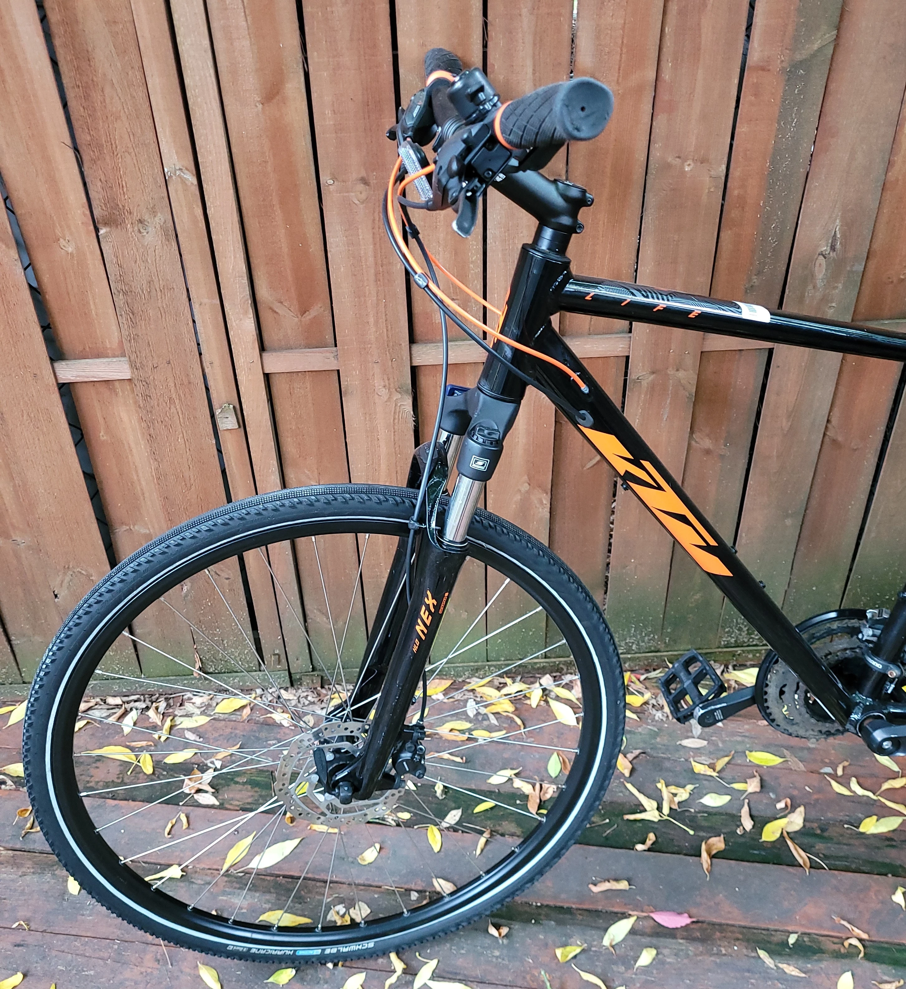 rower-crossowy-ktm-life-track-1-rama-m-kola-28x160-ean-gtin-76484767567564