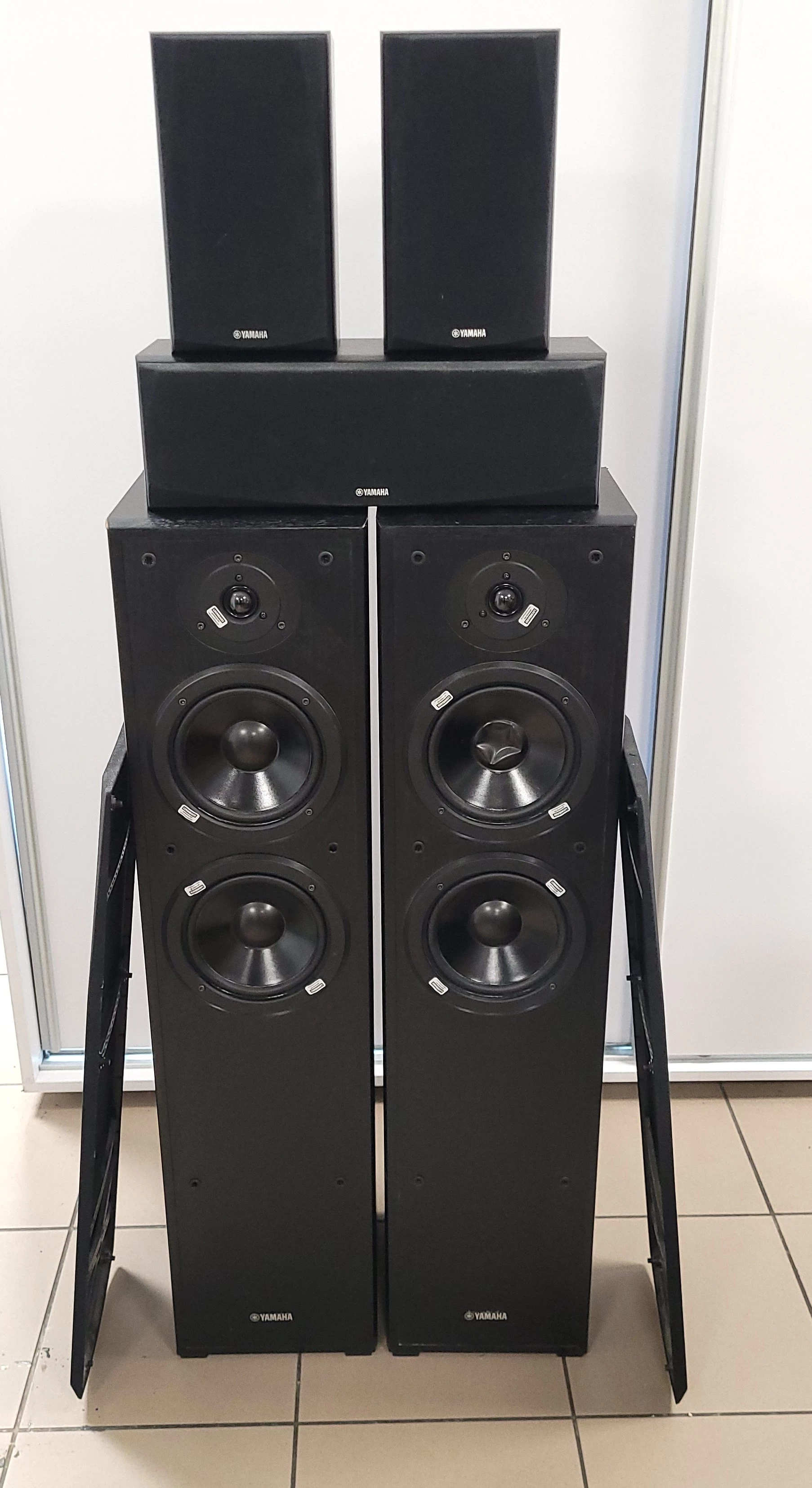 zestaw-kolumn-audio-50-yamaha-320w-2x-ns-f51-2x-ns-b51-1-x-ns-c51-legionow-28-torun