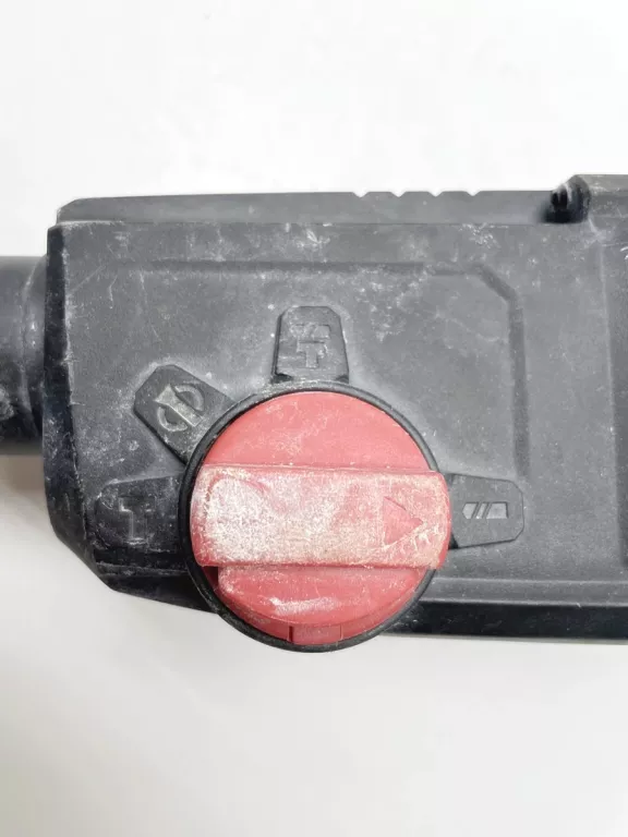 MŁOTOWIERTARKA ERBAUER ERH750