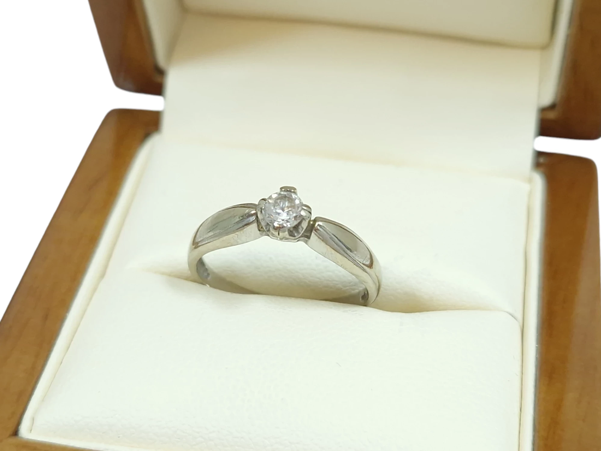 zloty-pierscionek-z-cyrkonia-biale-zloto-585-14k-2g-r11-dubois-4a-lok5-bialystok