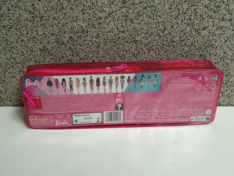 LALKA BARBIE MODNE PRZYJACIÓŁKI HBV21