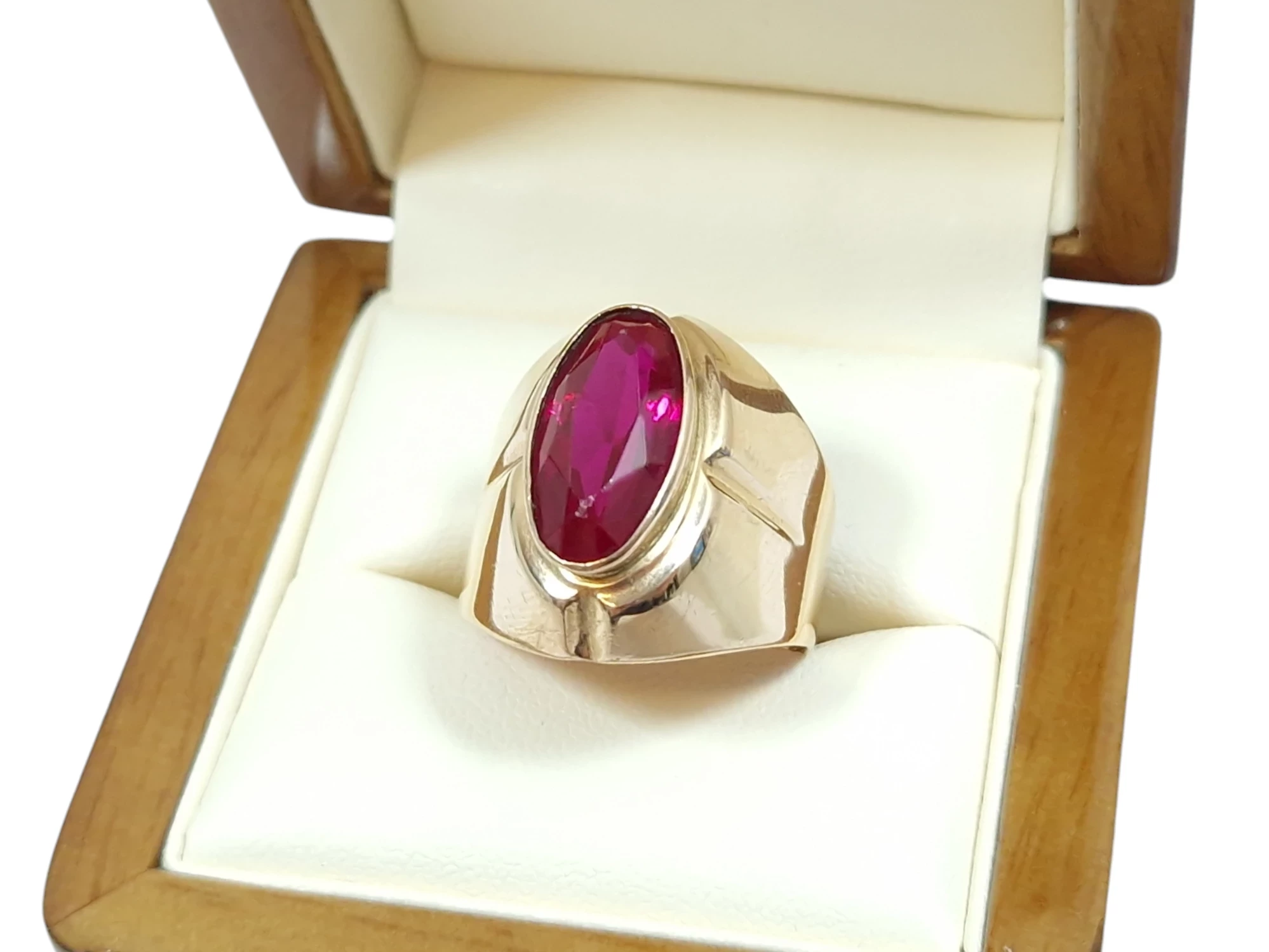 piekny-zloty-kobiecy-sygnet-z-kamieniem-689g-585-r18-kamien-17088-32