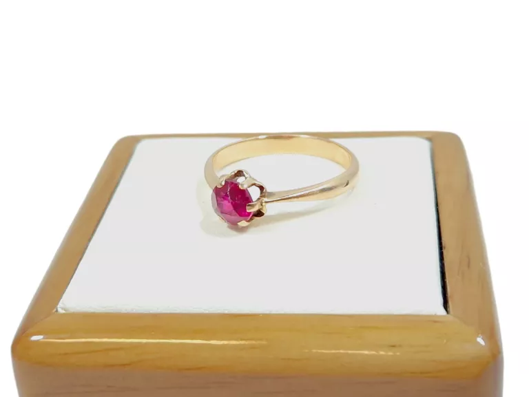 delikatny-zloty-pierscionek-z-rozowym-kamieniem-273g-585-14k-r19-rozmiarsrednica-wew-mm-372-19