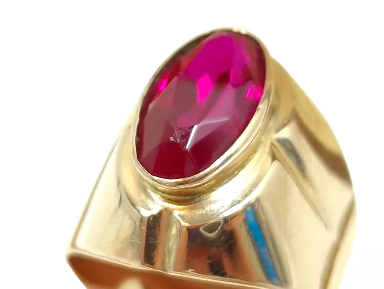 piekny-zloty-kobiecy-sygnet-z-kamieniem-689g-585-r18-rozmiarsrednica-wew-mm-372-18