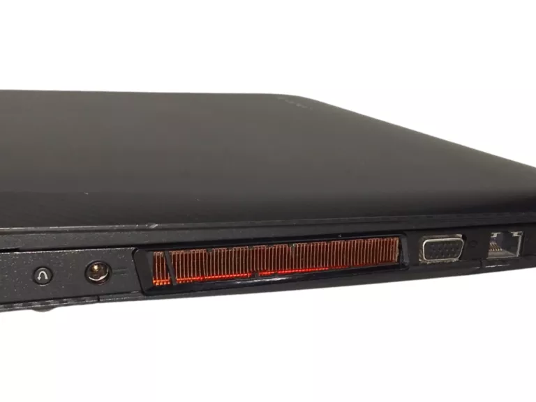 LAPTOP LENOVO Y400