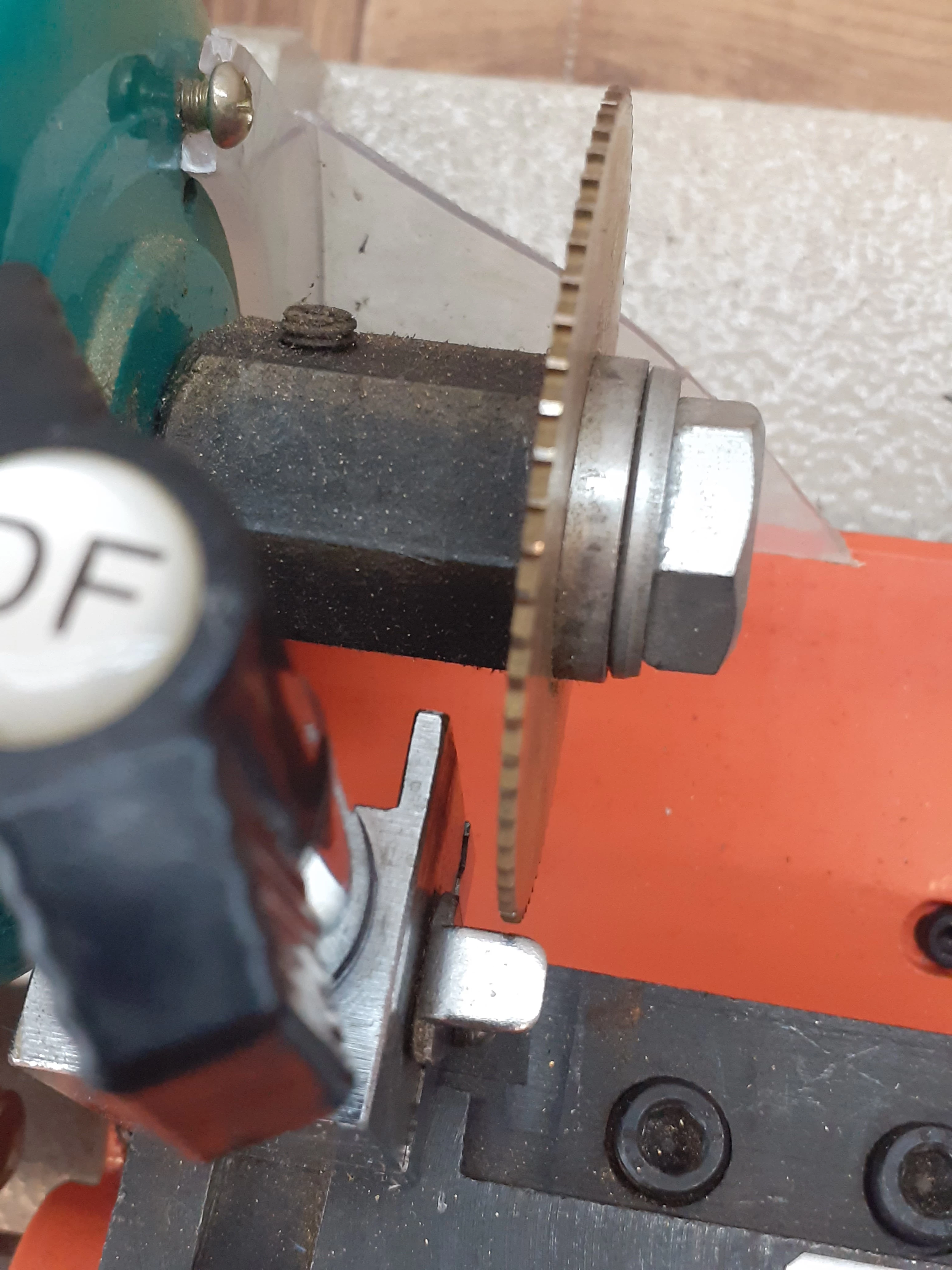 maszynakopiarka-do-dorabiania-kluczy-defu-238bs-marka-128608-814576