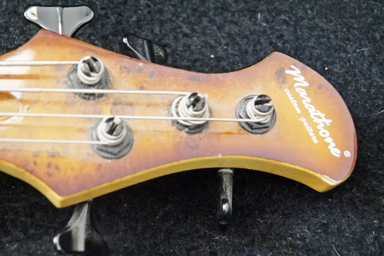 GITARA BASOWA MARATHONE CUSTOM GUITARS + FUTERŁ