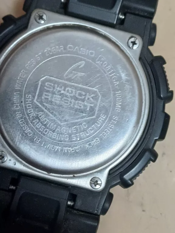 ZEGAREK CASIO G-SHOCK GA-100MB