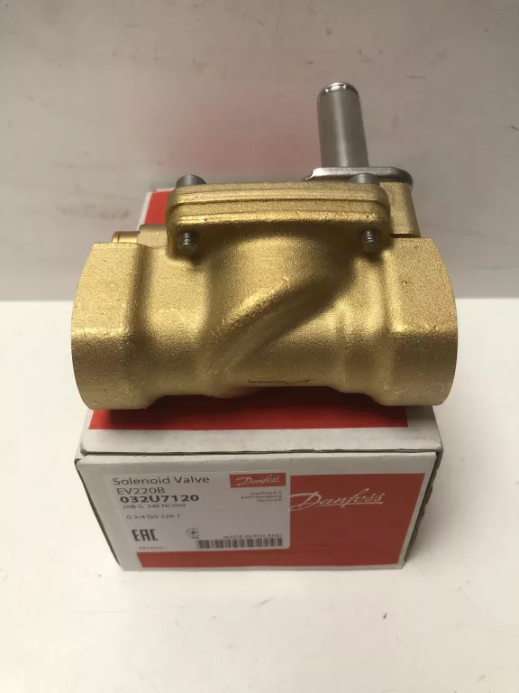 ZAWÓR DANFOSS SOLENOID VALVE EV220B 032U7120