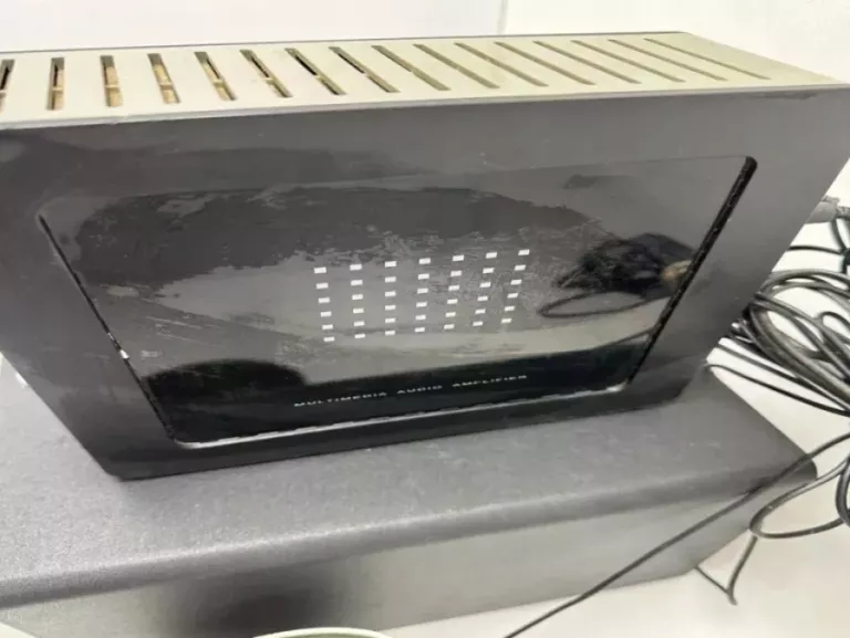 MICROLAB V12 GŁOŚNIKI /WZAMCNIACZ MICROLAB FC660/PILOT