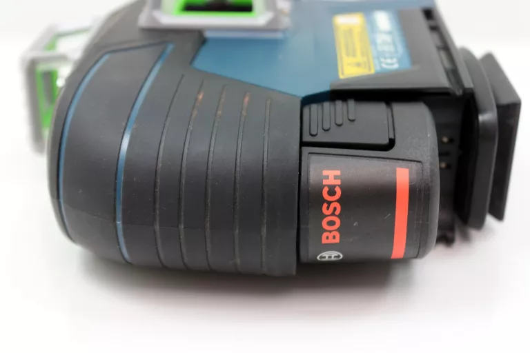 LASER KRZYŻOWY BOSCH PROFESSIONAL GLL 3-80 CG