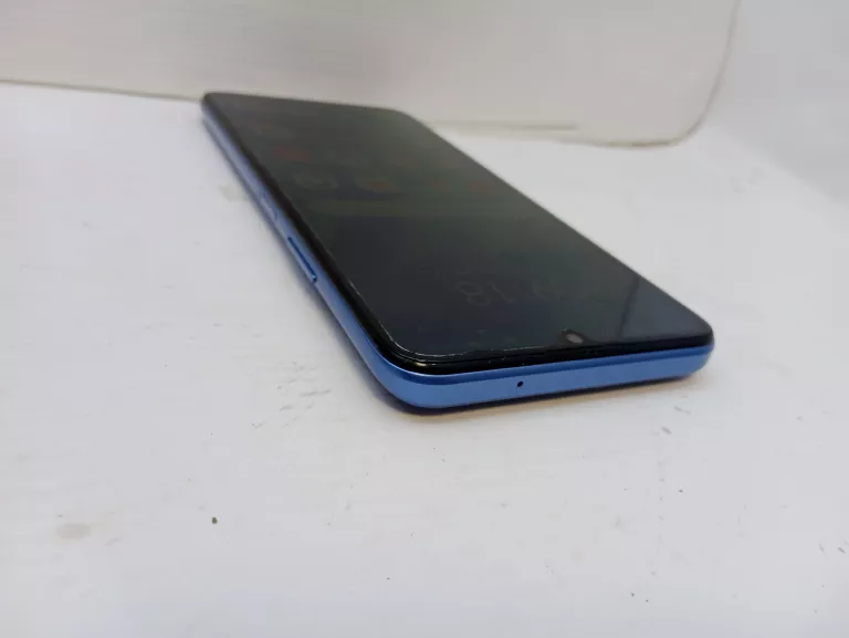 TELEFON SMARTFON HUAWEI NOVA Y70  MGA-LX9N 4/128GB+PUDEŁO