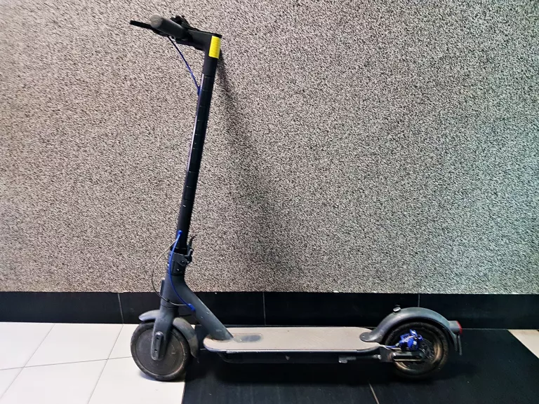 HULAJNOGA ELEKTRYCZNA XIAOMI MI ELECTRIC SCOOTER 3 + ŁAD