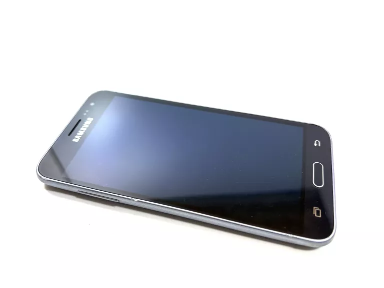 TELEFON SAMSUNG GALAXY J3 2016