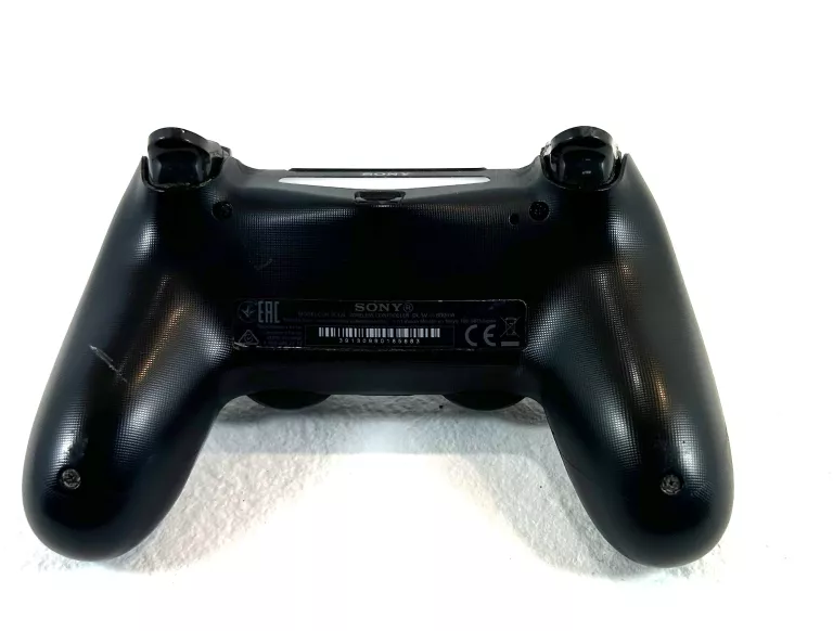 PAD DO PS4- OPIS