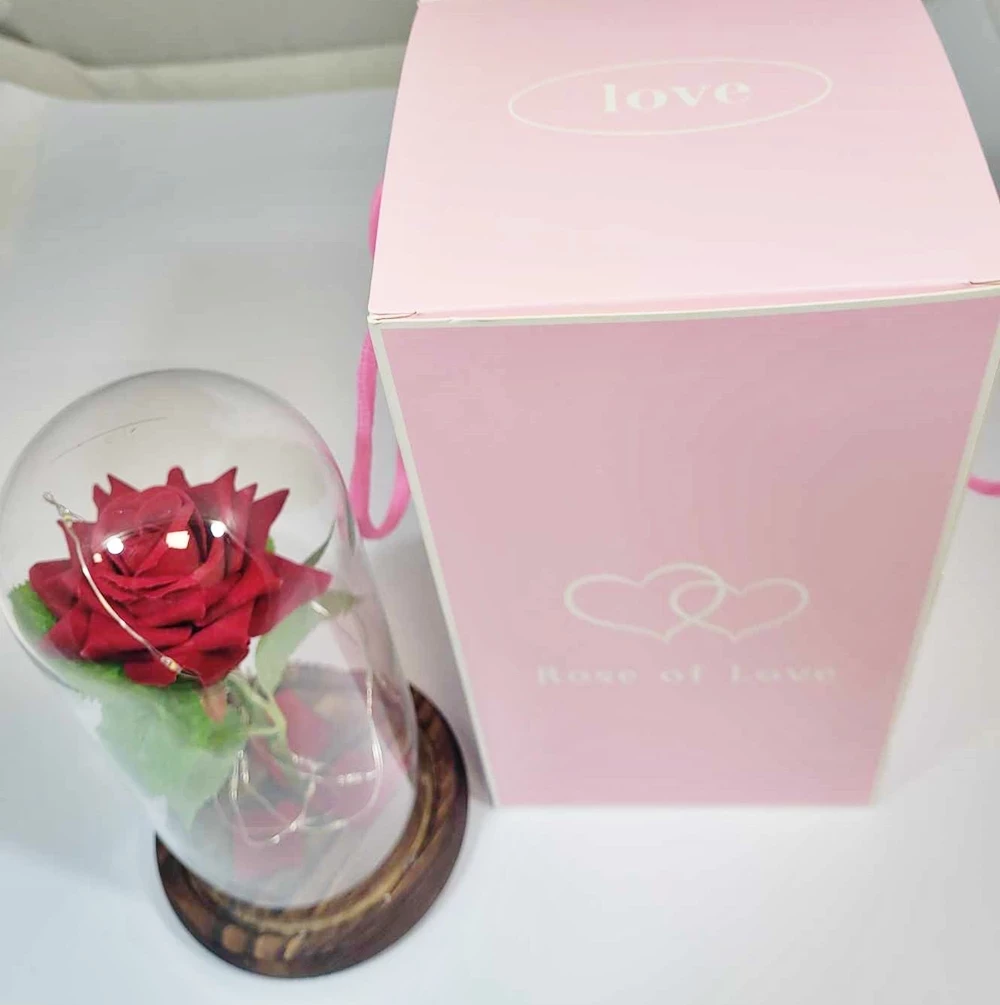 przesliczna-czerwona-roza-w-szkle-at-lampka-at-idealny-prezent-na-urodziny-kod-producenta-przesliczna-czerwona-roza-w-szkle