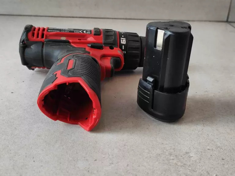WKRĘTARKA SCHMITH AKUMULATOROWA 12 V SEN-0201