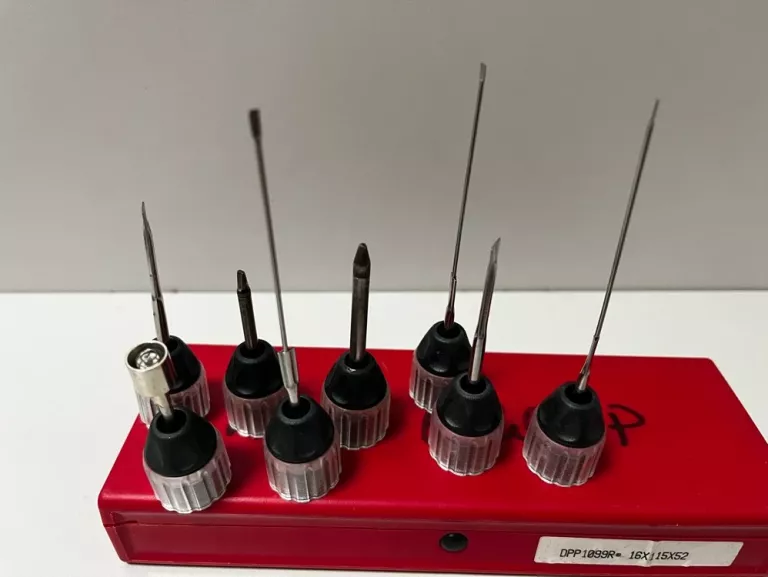LUTOWNICA KOLBOWA TOOLCRAFT 30 W + 8 GROTÓW