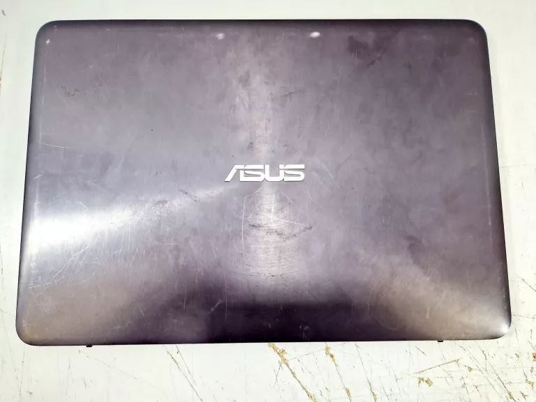 LAPTOP ASUS UX305C + ŁADOWARKA (BEZ DYSKU)