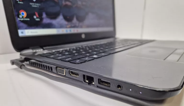 LAPTOP HP 250 G3