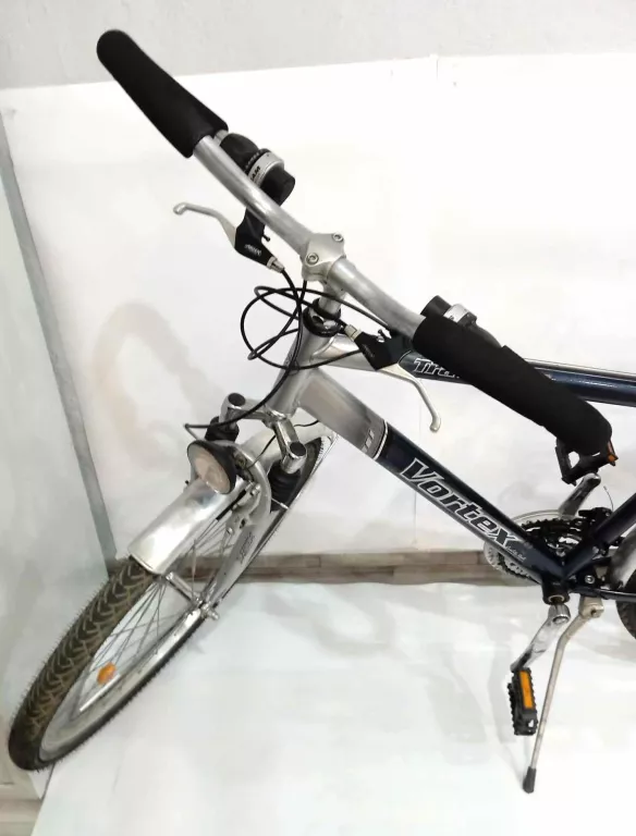 rower-vortex-travel-100x-niska-rama-28-cali-plec-130411-2