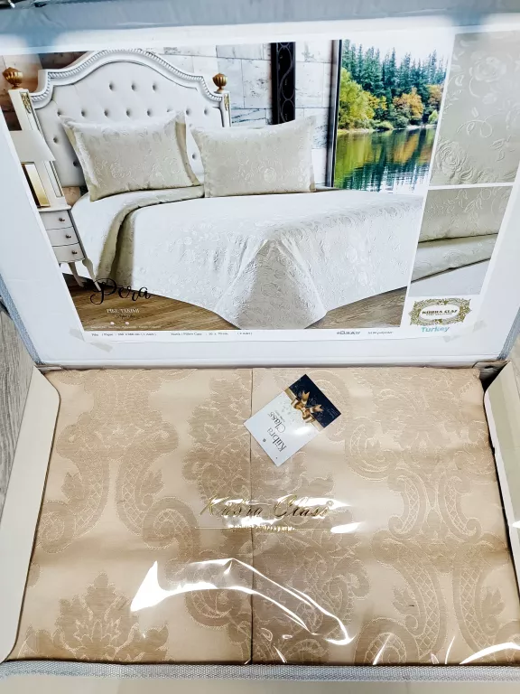 ZDOBIONY KOMPLET NARZUTA & POSZEWKI NA PODUSZKI 240X220CM  /50X70CM