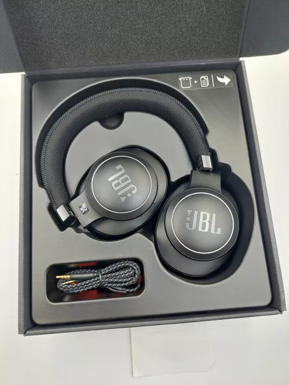 SŁUCHAWKI JBL LIVE 660 NC KOMPLET