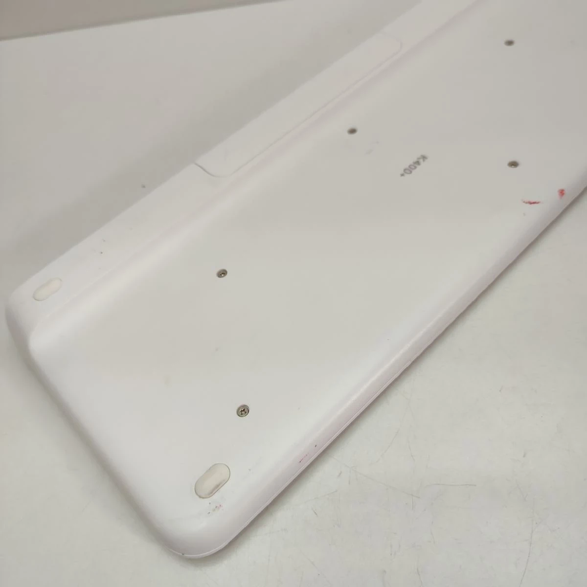 klawiatura-bezprzewodowa-touch-logitech-k400-plus-model-wireless-touch-k400-plus