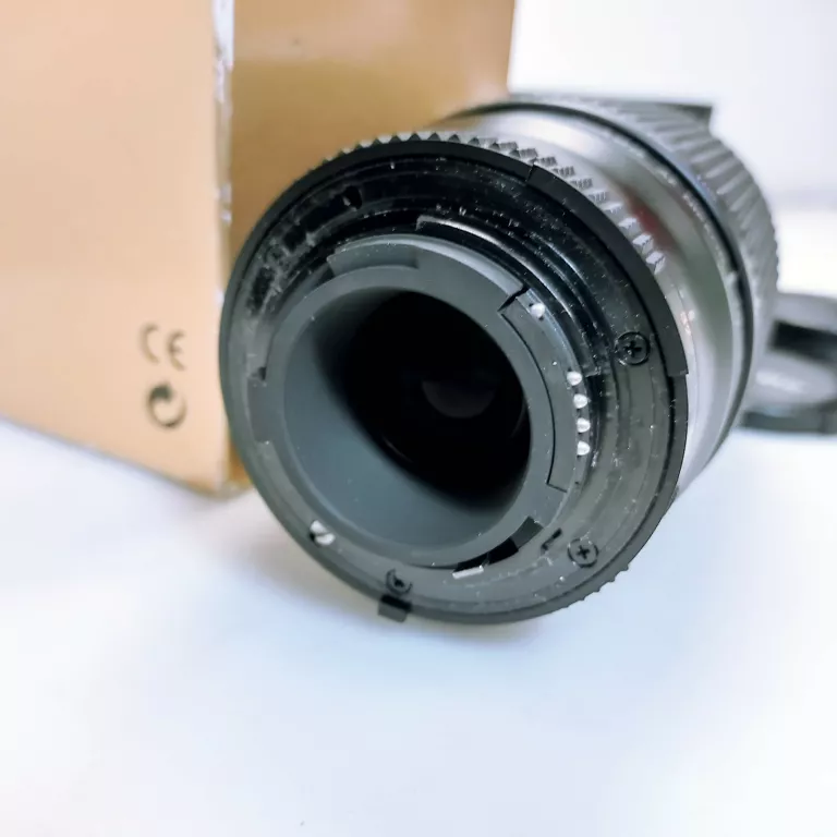 NIKON AF NIKKOR 75-240MM 1:4.5-5.6