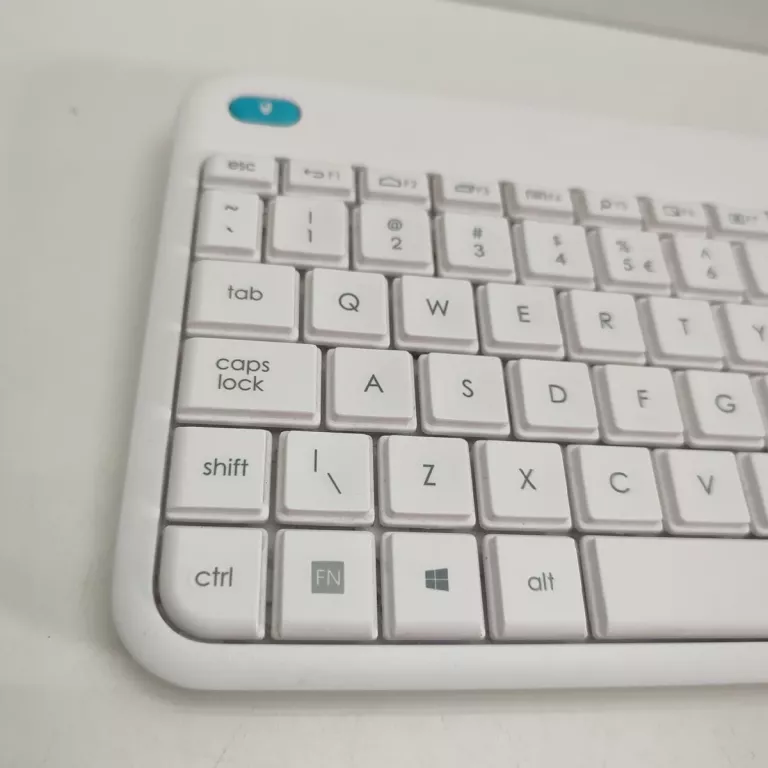 klawiatura-bezprzewodowa-touch-logitech-k400-plus-ean-gtin-5099206059412