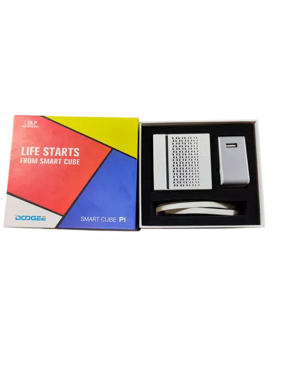 PROJEKTOR DOOGEE SMART CUBE P1