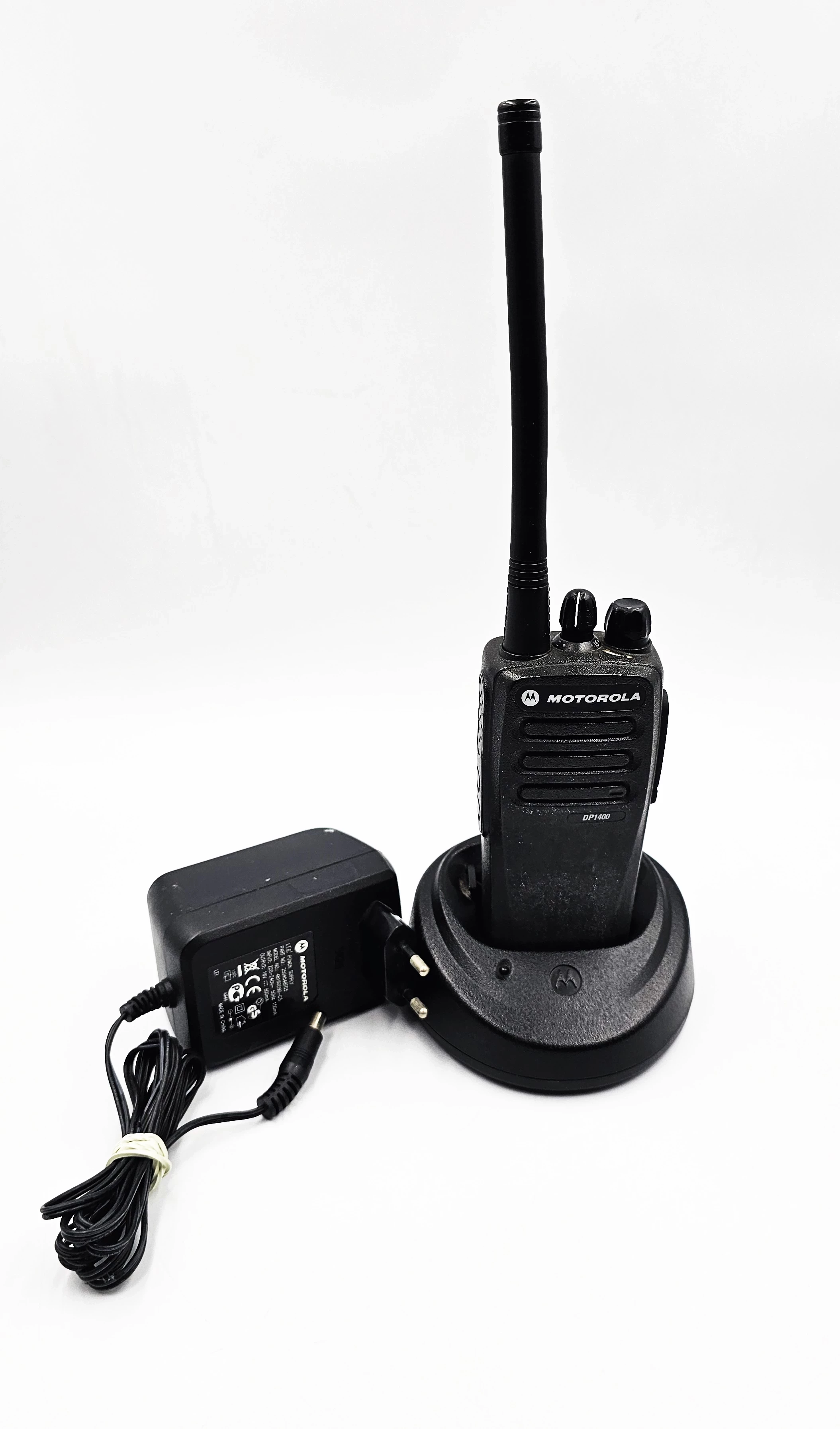 radiotelefon-motorola-dp1400-typ-vhf-ladowarka-radosna-38-wroclaw