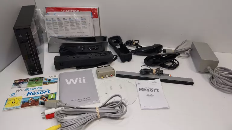 KONSOLA NINTENDO WII D-63760+AKCESORIA