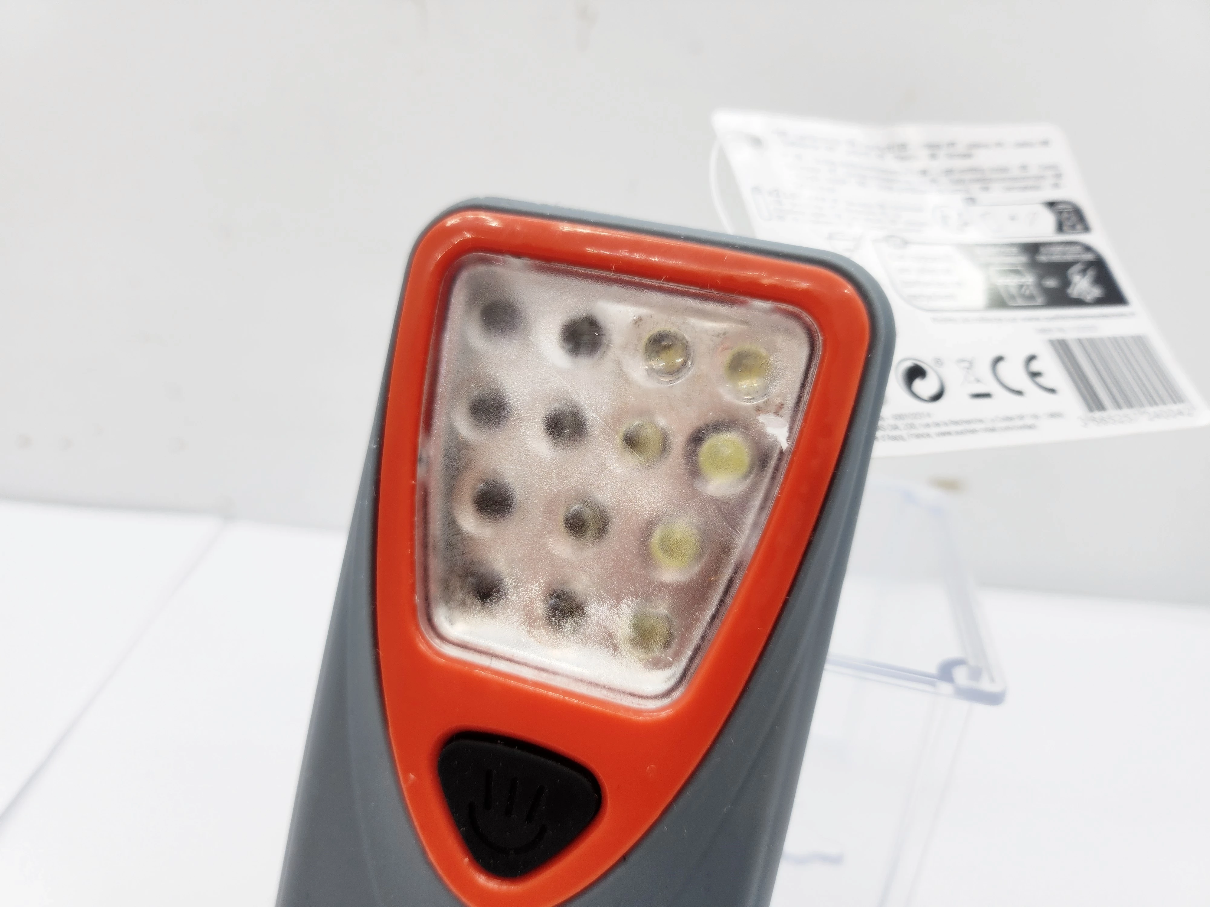 lampa-warsztatowa-auchan-sw-au-001-stan-11323-2