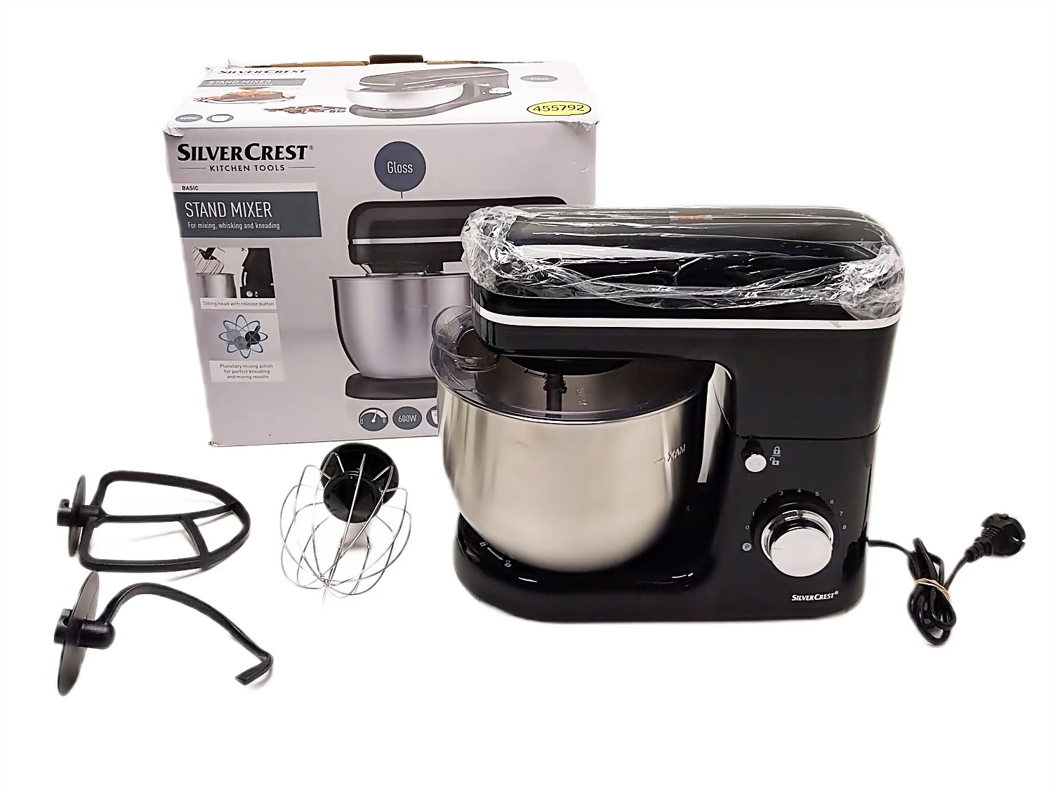 robot-kuchenny-planetarny-silvercrest-skm-600-komplet-kolor-dominujacy-129357-3