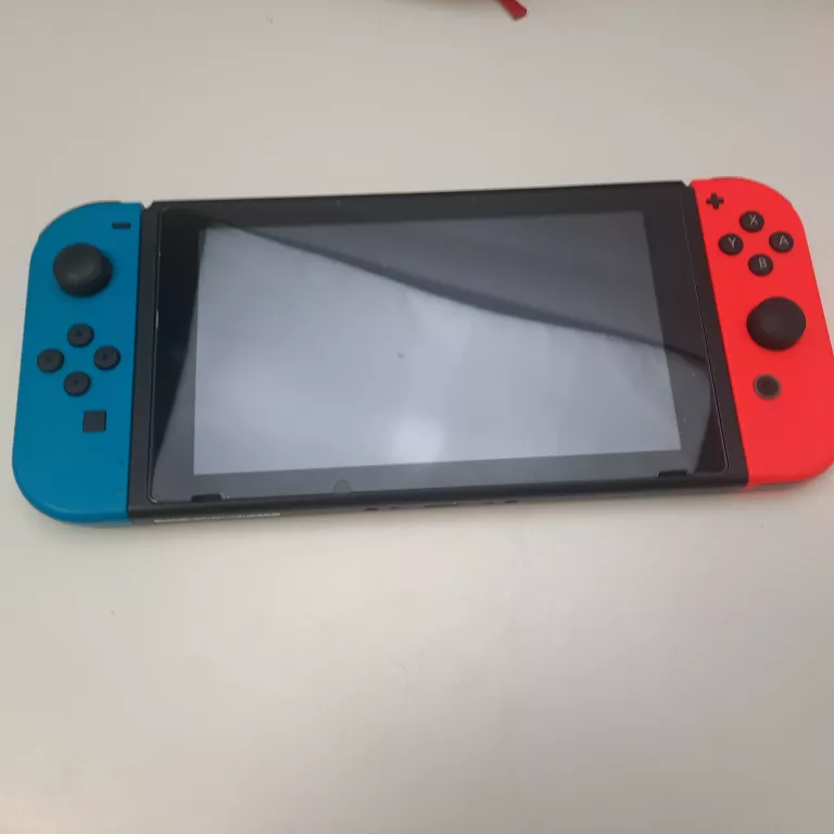 KONSOLA NINTENDO SWITCH