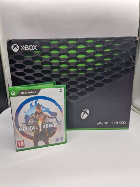 KONSOLA XBOX SERIES X 1 TB KOMPLET + GRA MORTAL KOMBAT 1