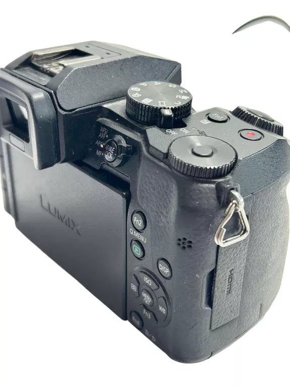 PANASONIC LUMIX DMC-G7 + 3 BATERIE + ŁADOWARKA OPIS!!